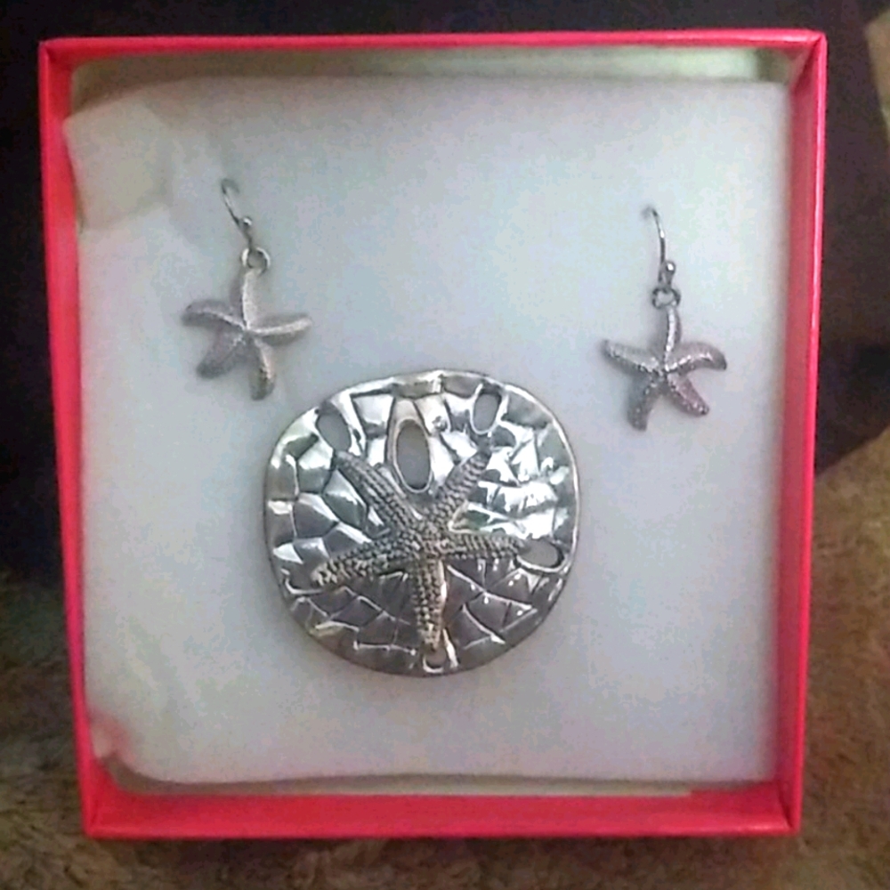 SEARS SET OF BROOCH AND EARRINGS